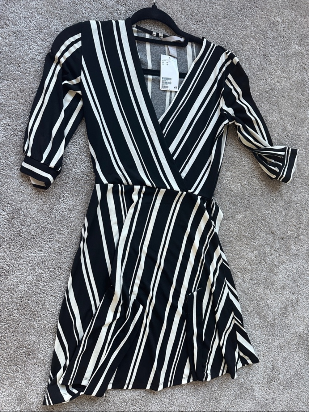 H&M Black and White Striped Faux-Wrap Elbow Sleeve Dress